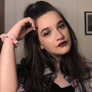 Meet your Posher, Faith